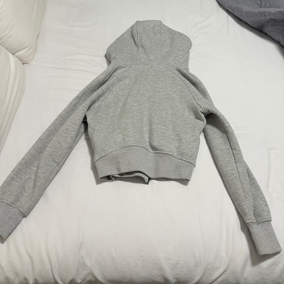 Trendy Queen Women's Gray Hooded Jacket Size S - Picture 2 of 3